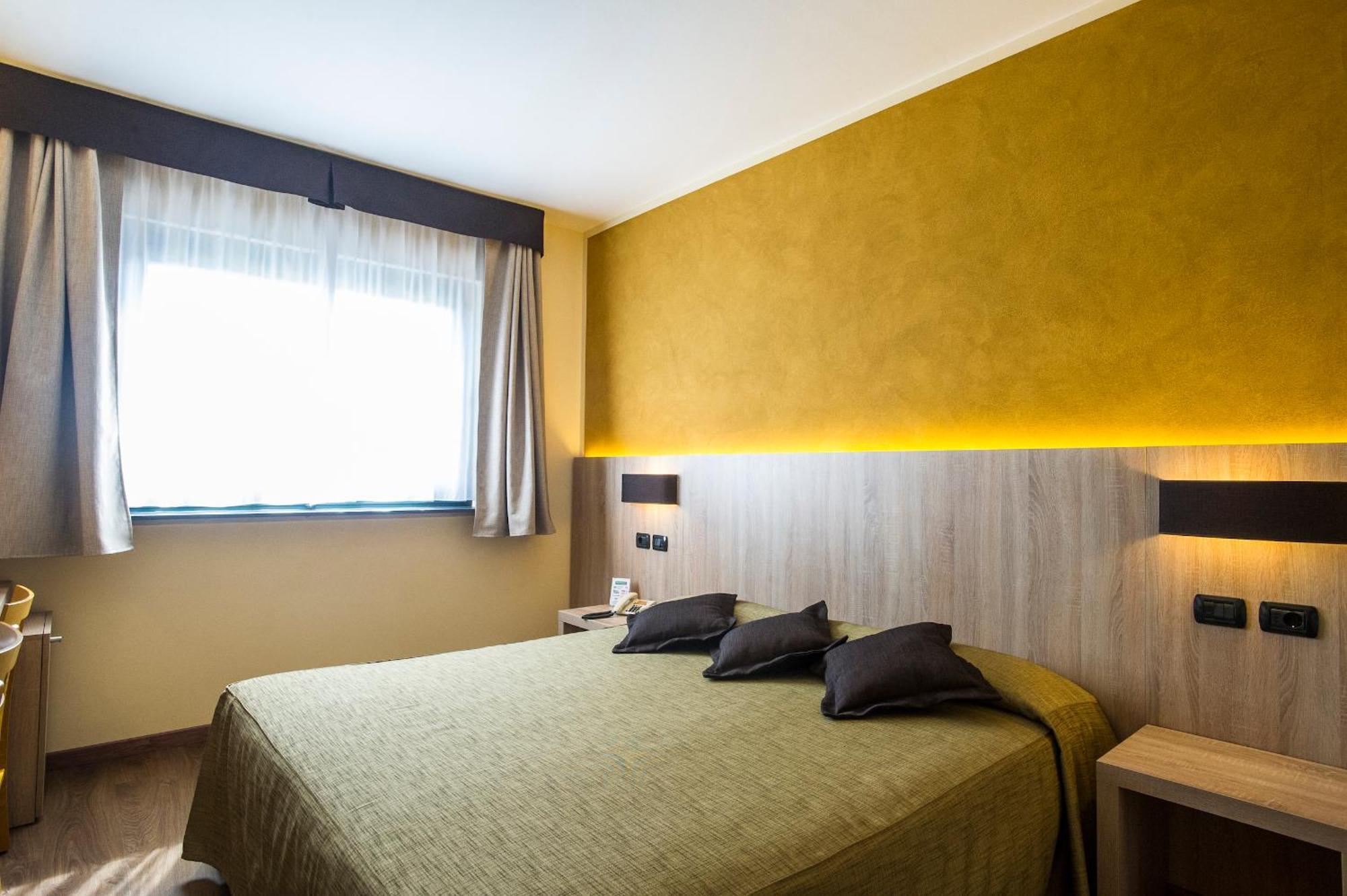 Superior Double Room with Garden View